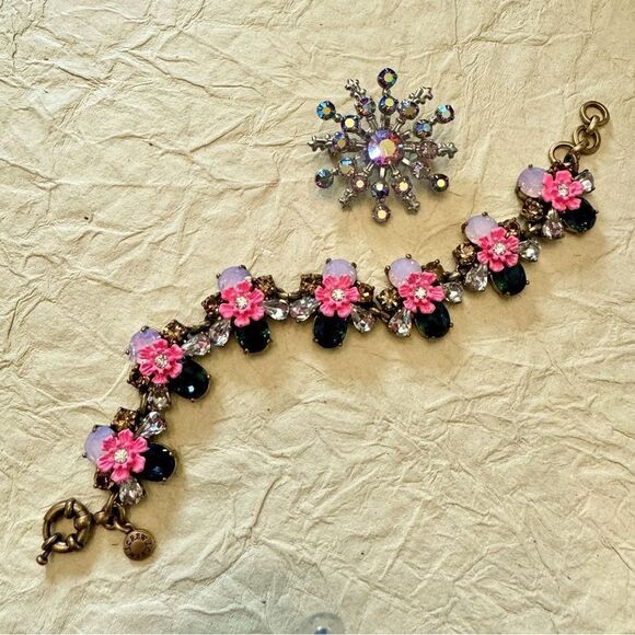 J.Crew rhinestone tennis bracelet & AB Crystal rhinestone brooch jewelry lot - Picture 1 of 5